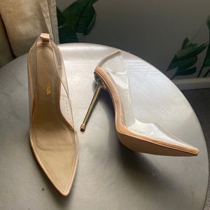 Fashion nova clear with gold stiletto